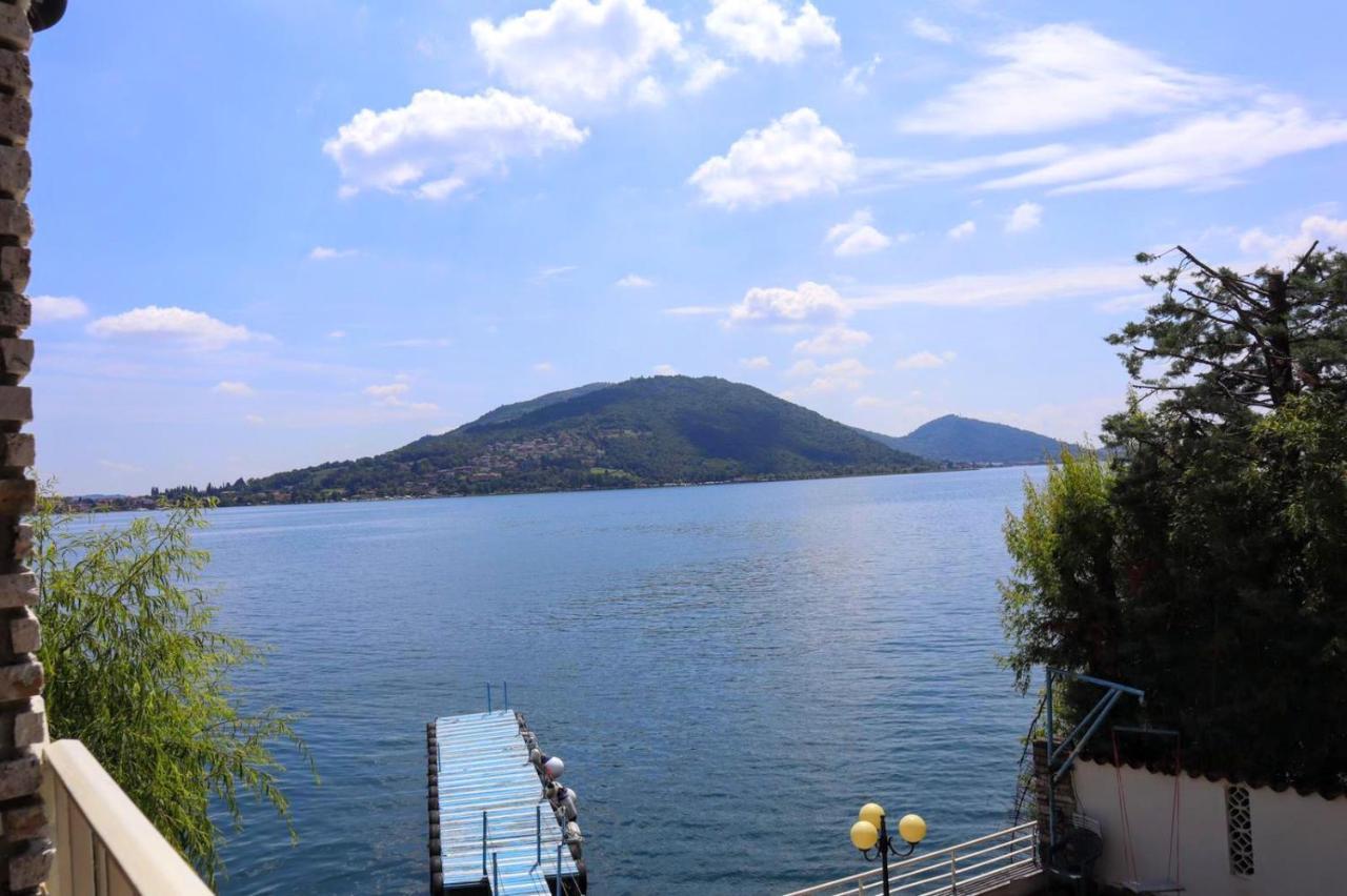 La Finestra "Sul Lago" Predore Extérieur photo